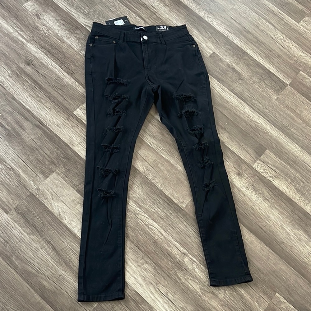 Black skinny jeans